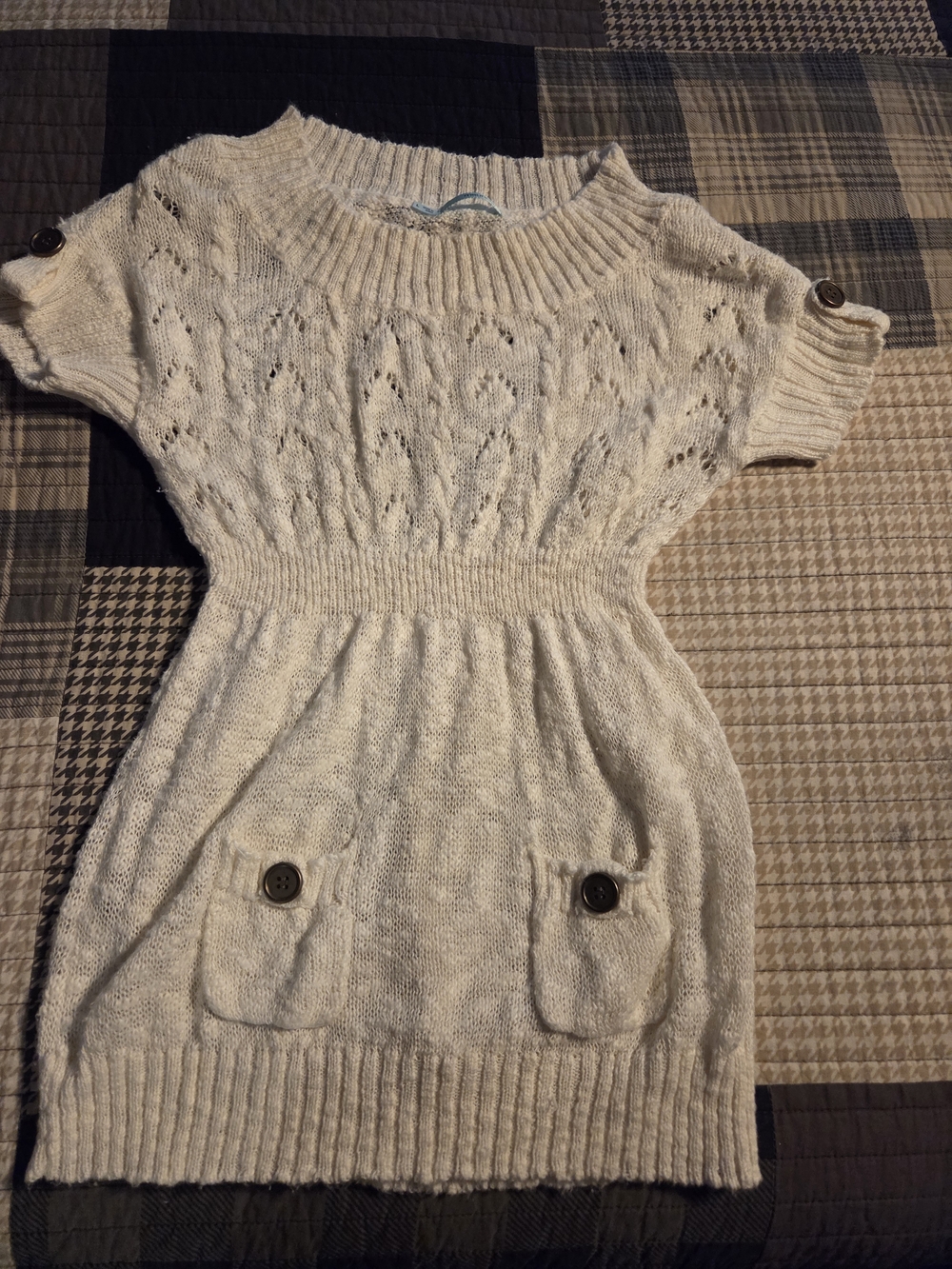 Maurices Cream Short Sleeve Knit Tunic Type Sweater